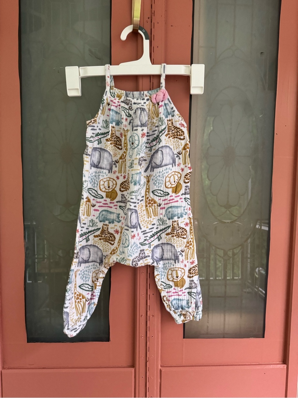 Baby 9-12mo Safari Print Cotton Romper in White snap up